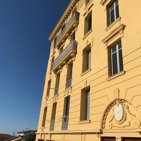 Appartement Beau 3 pieces proche centre à Menton Extérieur photo